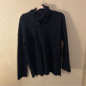 Loft Black Turtle Cowl Neck Sweater Size M Soft Cozy Casual Fall Winter Layering